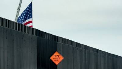 Строительство стены на границе с Мексикой прекратится «сразу» после инаугурации Байдена