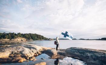 Чаще всего Финляндия дает гражданство мигрантам из России