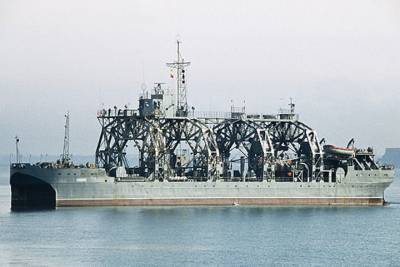 Аппарат отправился ко дну Черного моря со старейшего судна ВМФ России