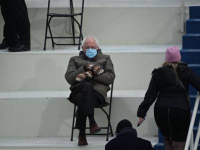 Джей Ло, Леди Гага и дедушкины перчатки: что обсуждают соцсети после инаугурации Байдена
