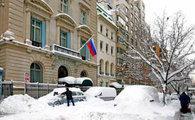 В США российскому консульству в Нью-Йорке отключили телефонные линии - readovka.news - Россия - США - Нью-Йорк - Нью-Йорк