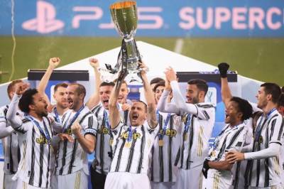«Ювентус» в девятый раз стал обладателем Суперкубка Италии