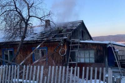 В Хабаровском крае два человека погибли при пожаре