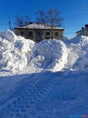 Жители Углегорского района готовы собирать подписи за отставку мэра из-за плохой расчистки от снега