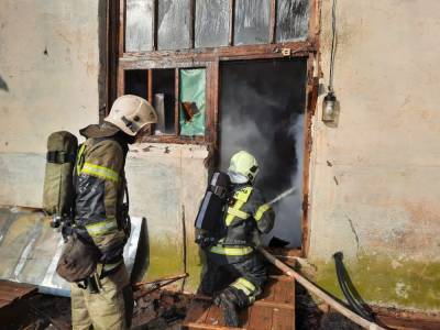 Специалисты назвали причину крупного пожара под Астраханью