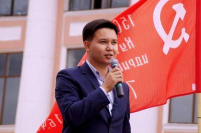 Суд признал виновным бурятского депутата, критиковавшего полицию