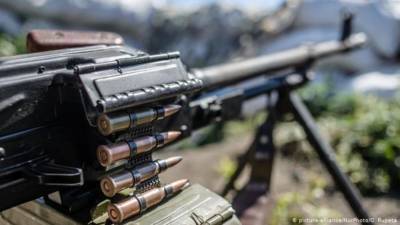 Обстрелы оккупантов и раненый украинский военный: какая ситуация на Донбассе