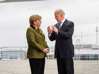 Меркель ожидает "новой главы" в отношениях с США