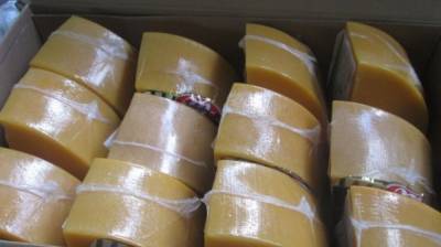 Жительнице Челябинска грозит 10 лет за кражу сыра на миллион рублей