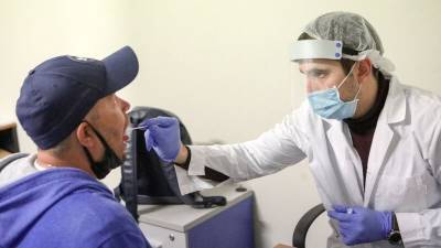 Российские медики зафиксировали 21 887 новых случаев коронавируса