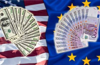 Утренний межбанк: евро вырвался вперед, а доллар сдал позиции