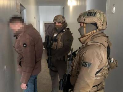 В Одесской области задержали сотрудника "МГБ ЛНР". Он "сливает" персональные данные кадровых военных РФ