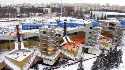 Собянин осмотрел ход реконструкции стадиона "Москвич" в Текстильщиках