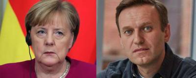 Меркель еще раз призвала российских властей освободить Навального