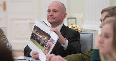 Кириенко призвал "ЕР" привлекать кандидатов с опытом помощи гражданам