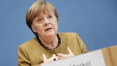 Меркель заявила о сотрудничестве с РФ в борьбе с пандемией COVID-19