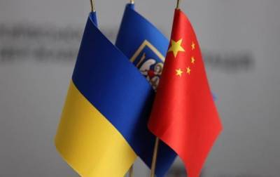 Главы МИД Украины и Китая обсудили поставки вакцин