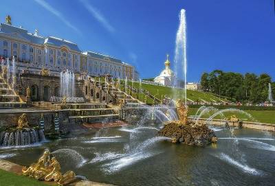 Петергоф вошел в топ-10 самых гостеприимных мест России