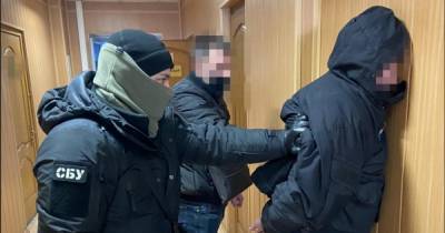 Замначальника "Киевводоканала" задержан СБУ на взятке в 38,2 тысяч долларов (фото, видео)