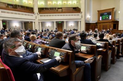 Киев создает законодательную основу для утверждения российской вакцины