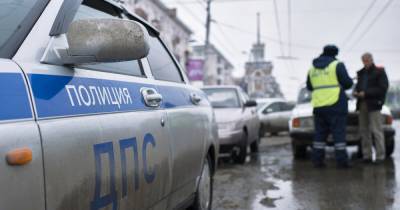 В Новосибирской области полицейский похитил 250 тысяч рублей у погибшей в аварии женщины