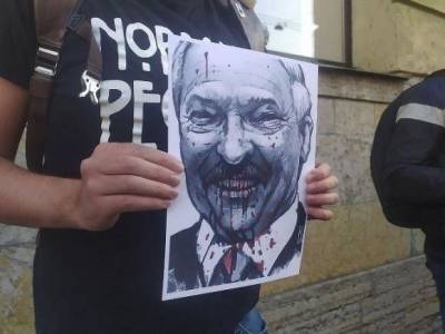 В Белоруссии начали сажать в тюрьму за посты о Лукашенко в Сети
