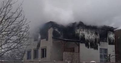 Появилось видео смертельной пожара в доме престарелых в Харькове