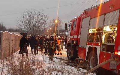 Появились фото и видео пожара в доме престарелых в Харькове