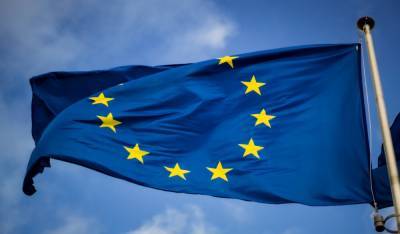 Украинцы оказались на 3 месте среди тех, кто получил вид на жительство в ЕС: данные Евростата