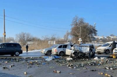 Дорога усыпана осколками: под Киевом произошло смертельное ДТП с тремя авто