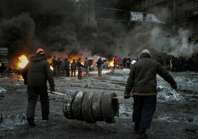 Минобразования Украины перепишет историю Майдана в учебниках не в пользу радикалов