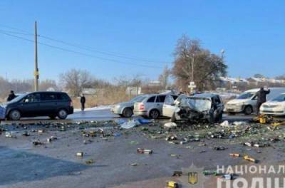 На Киевщине водитель легковушки устроил тройное ДТП со смертельным исходом