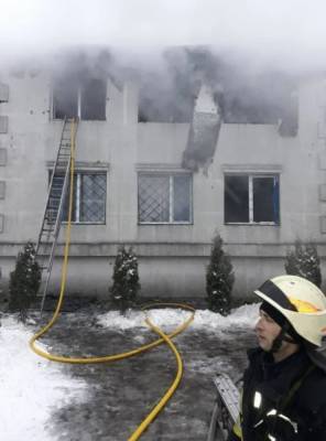 Смертельный пожар в доме престарелых в Харькове: новые подробности и видео