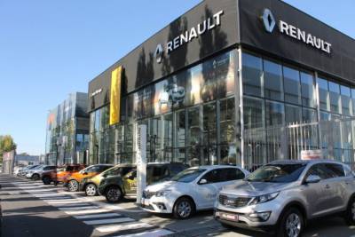 В России подорожают автомобили Renault