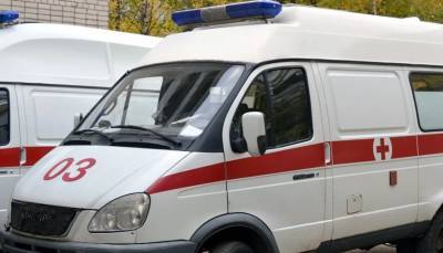 В Калужской области две пациентки погибли в результате столкновения скорой помощи и грузовика