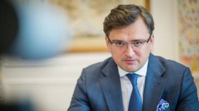Премьер Украины провел заседание из-за скандала с пьяным чиновником