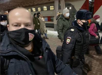 Сотрудника ФБК Георгия Албурова и пресс-секретаря Навального Киру Ярмыш задержали