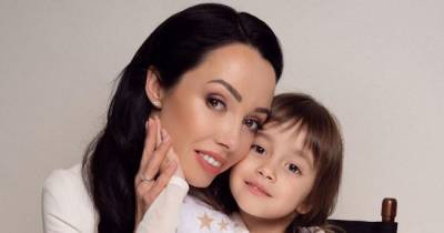 Екатерина Кухар умилила снимками подросшей дочери: "Красавица — вся в маму"