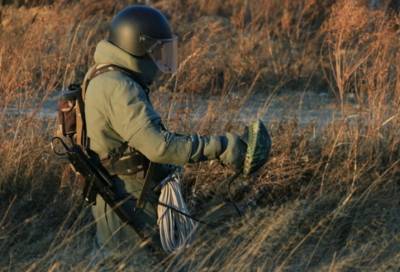 Военные инженеры ЗВО отметили профессиональный праздник на огненно-штурмовой полосе в Ленобласти