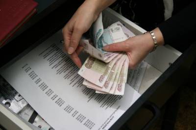 Берегите СНИЛС: эксперт рассказал, как «уводят» пенсии россиян