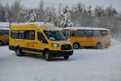 12 новых автобусов разъехались по школам Карелии