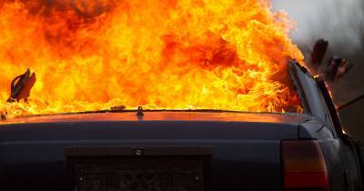 В Зеленоградском округе сгорел легковой автомобиль