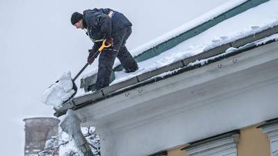 МЧС предупредило о рисках из-за надвигающегося на Приморье снегопада