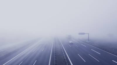 Водителей предупредили о сильном туман на дорогах