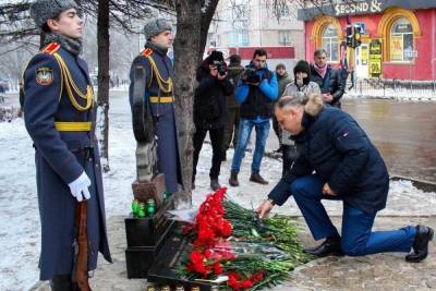 В Донецке почтили память погибших от обстрела на Боссе в 2015 году