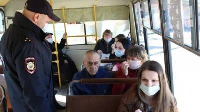 В Краснодаре проверили общественный транспорт на соблюдение масочного режима