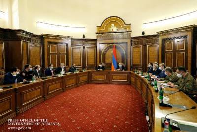 Пашинян и глава НКР провели расширенное заседание Совбеза Армении