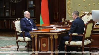 Александр Лукашенко принял с докладом губернатора Могилевской области