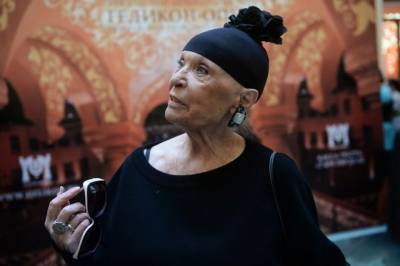 СМИ: актриса Светлана Светличная страдает старческой деменцией