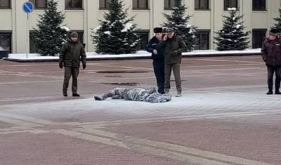 СМИ сообщили о самосожжении человека в центре Минска